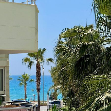 Sa Apartments! Beachfront Apartment With Sea View & Pool Alanya Exteriér fotografie