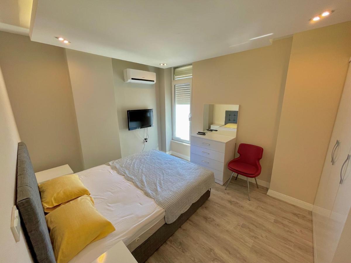 Sa Apartments! Beachfront Apartment With Sea View & Pool Alanya Exteriér fotografie