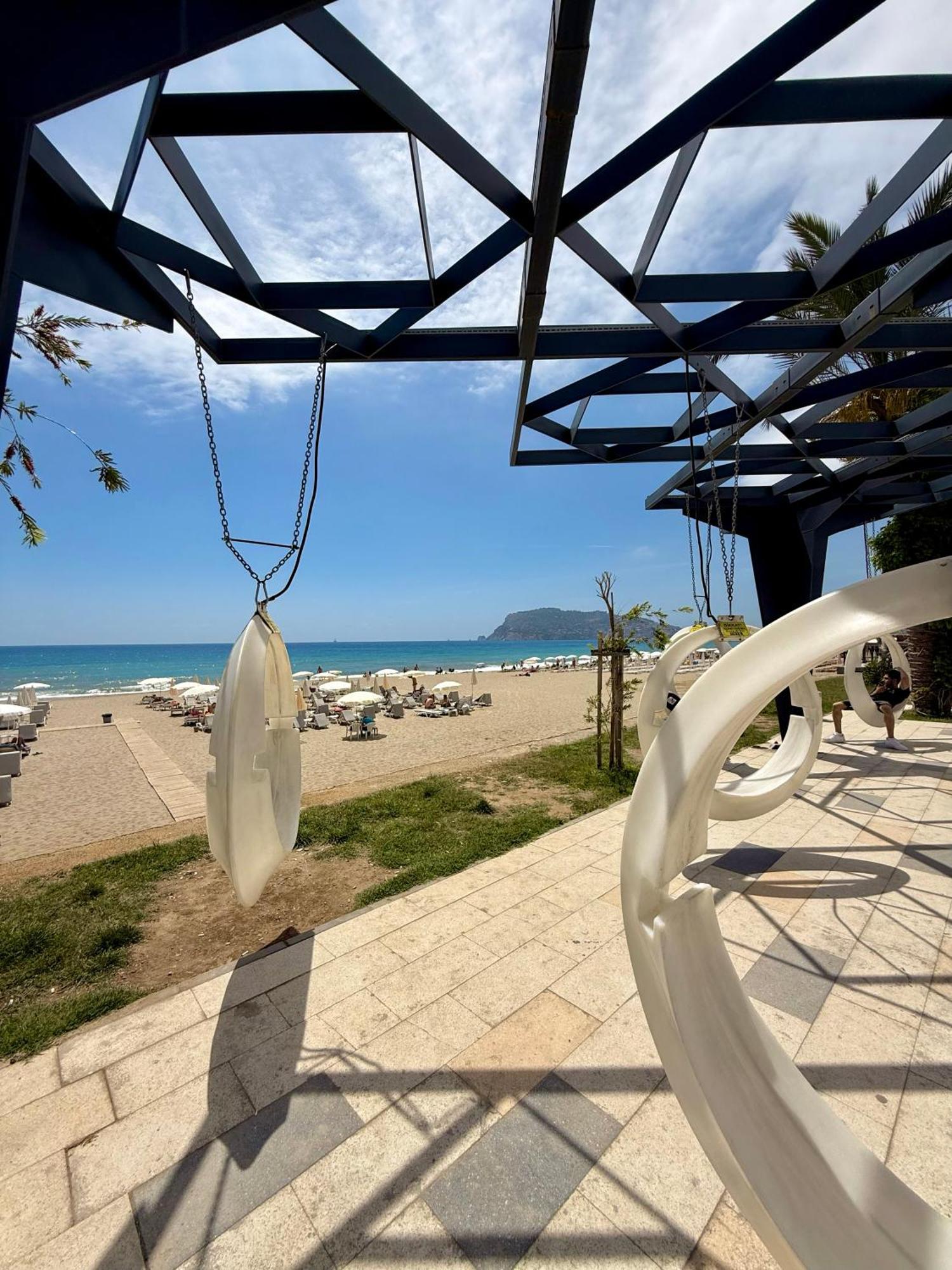 Sa Apartments! Beachfront Apartment With Sea View & Pool Alanya Exteriér fotografie
