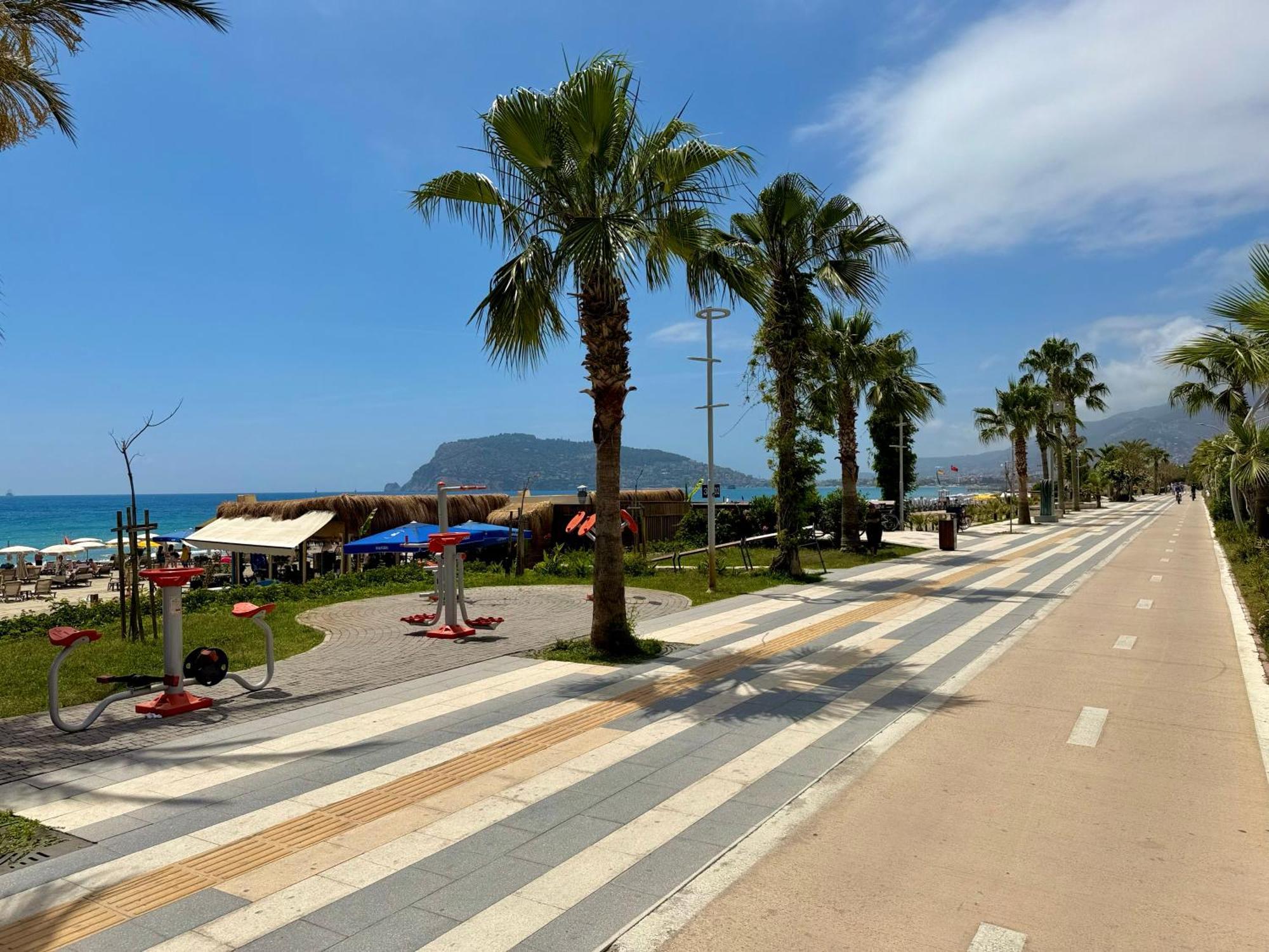 Sa Apartments! Beachfront Apartment With Sea View & Pool Alanya Exteriér fotografie