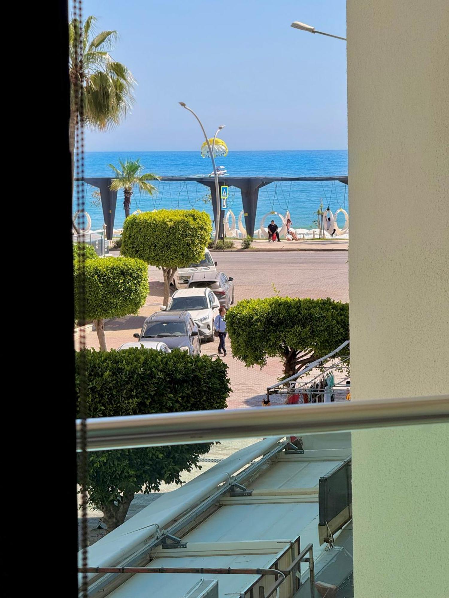 Sa Apartments! Beachfront Apartment With Sea View & Pool Alanya Exteriér fotografie